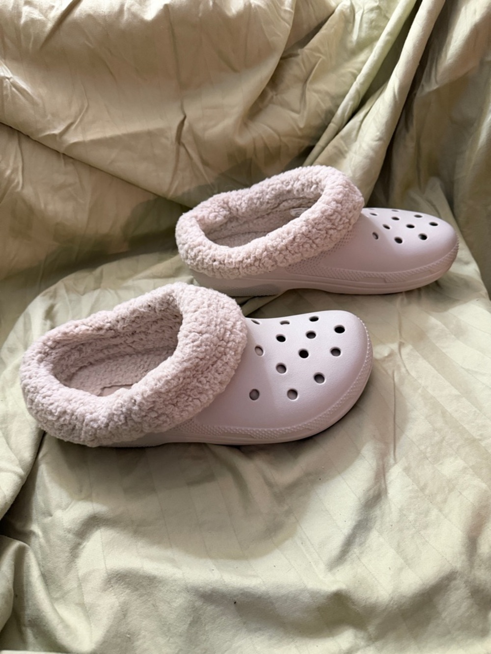 CROCS Cozy Sherpa-Lined Clog Mules in Cream